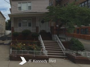 800 Kennedy Blvd, Bayonne, NJ 07002