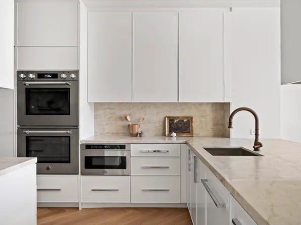15 West 96th Street 10 image 3 of 19