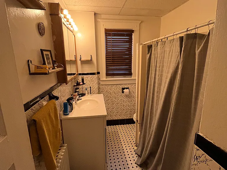 355 Morris St #1 — Photo 9