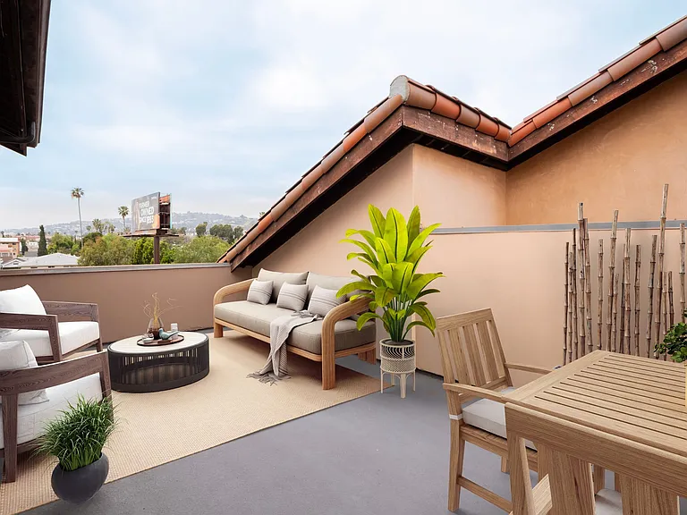 1342 N Highland Ave — Photo 7
