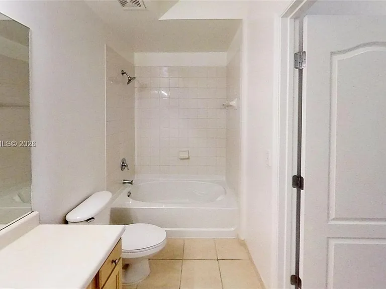 6001 SW 70th St #217 — Photo 17