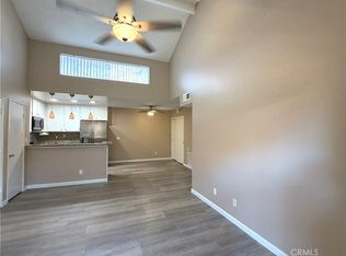 18750 Mandan St APT 1116, Santa Clarita, CA 91351