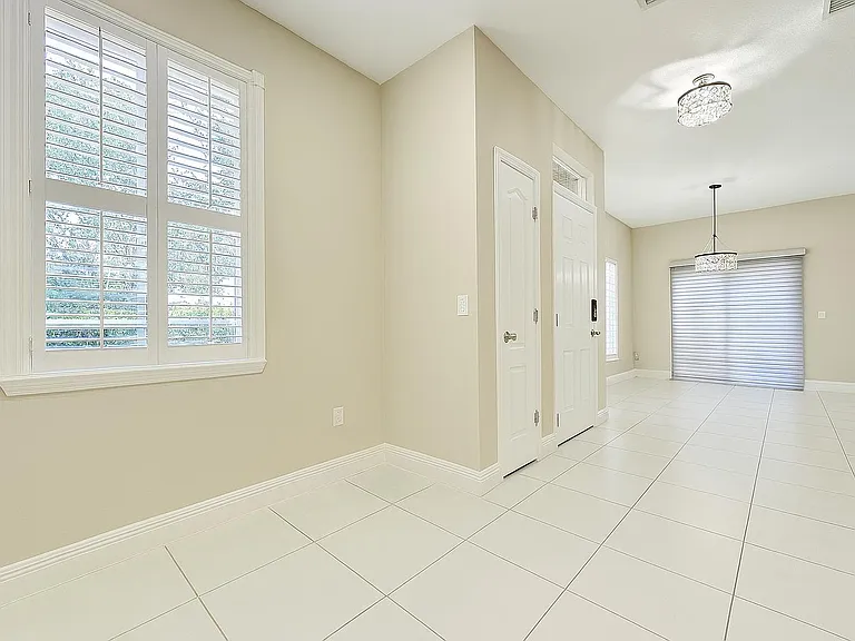 4114 Orange Tree Ct — Photo 10