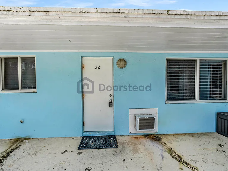 101 Linda Ln #22 — Photo 3