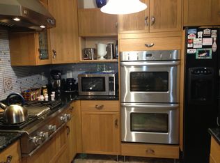 15742 Good Hope Rd, Silver Spring, MD 20905