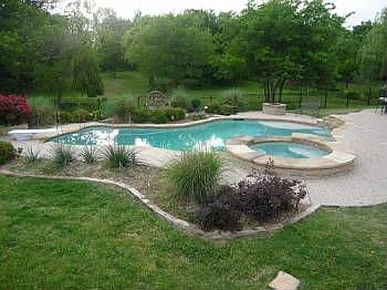 3rd image of 6015 Aspen Estates Dr