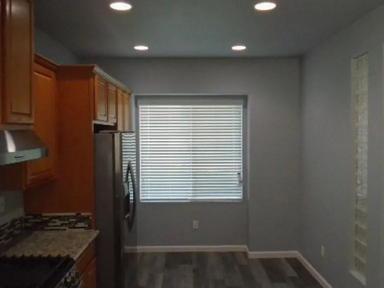 3420 Kensington Ct — Photo 8