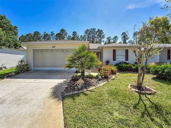 4th image of 32912 Enchanted Oaks Ln
