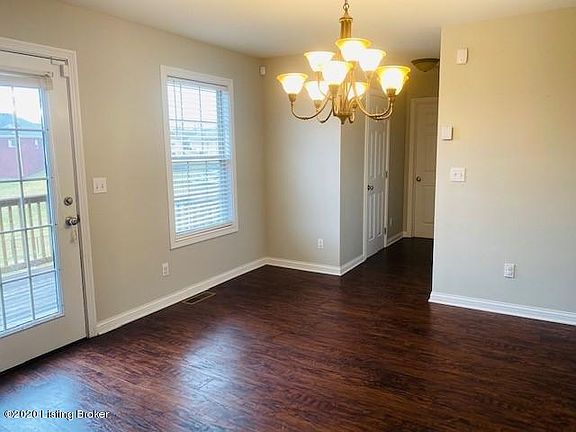 5th image of 308 Willow Crossing Ct