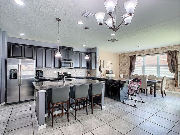 4th image of 3242 Toscana Dr