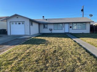 270 N Dale Rd, Moses Lake, WA 98837