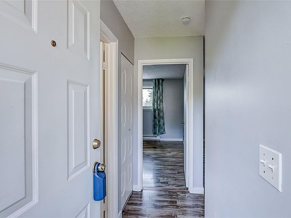 2nd image of 25 Pryde Ave #40