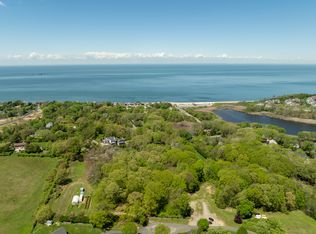 Pier Ave, Riverhead, NY 11901