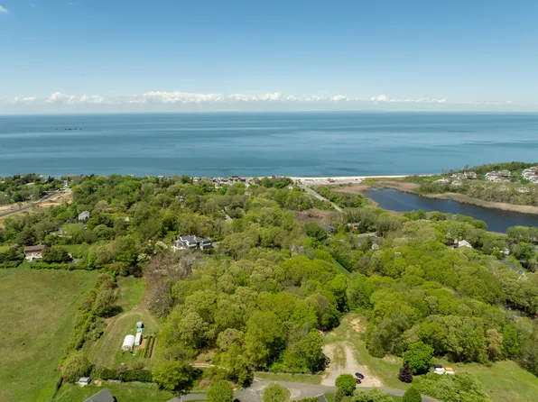 Pier Ave, Riverhead, NY 11901