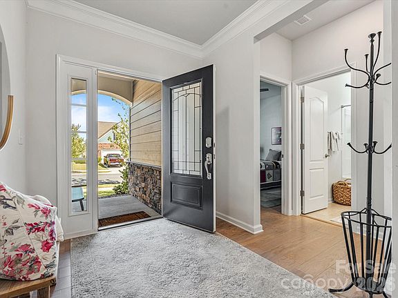 4th image of 3141 Deep River Way