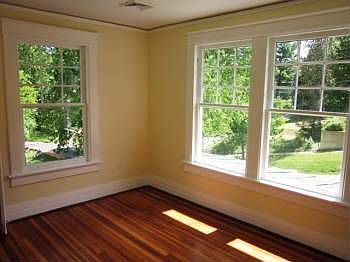 3rd image of 105 Fredonia Ave