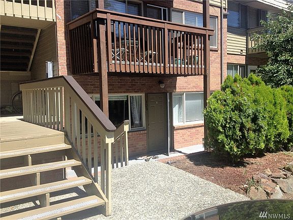 2nd image of 3834 175th Ave NE APT A103