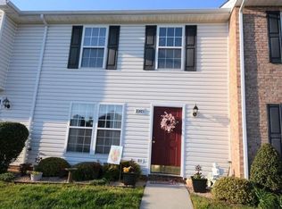 1083 Middle View Dr, Forest, VA 24551