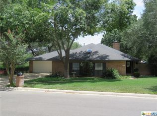 222 Elmwood Dr, New Braunfels, TX 78130