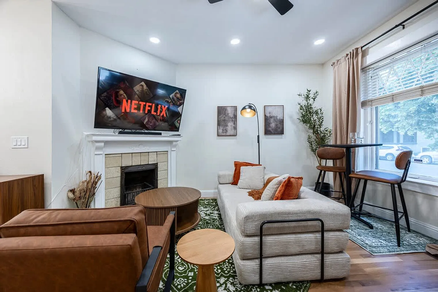 1 bed, 1.0 bath, $2,480 — Photo 4