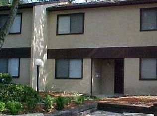 733 Oaks Field Rd, Jacksonville, FL 32211