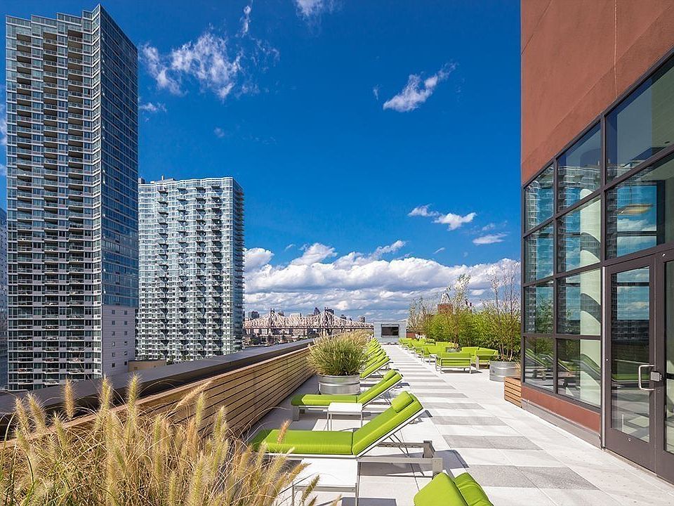 1st image of 511 47th Ave #7E
