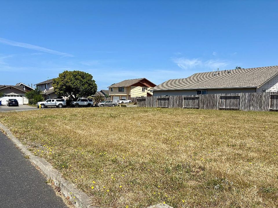 2nd image of 1333 Lynnea Ct