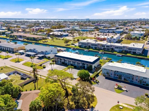 1006 SE 46th St APT 2C, Cape Coral, FL 33904