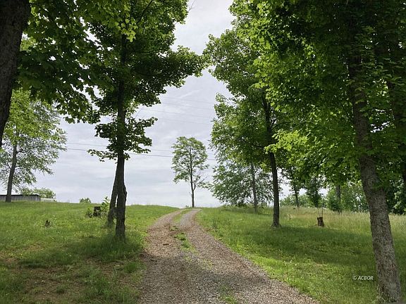 3rd image of 39056 State Route 689