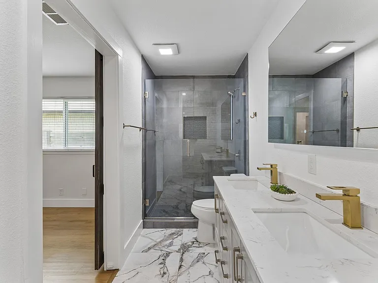 6312 Clubway Ln — Photo 3