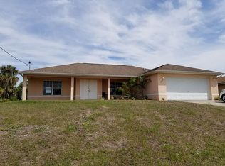 3069 NE Beechwood Cir, Labelle, FL 33935