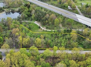 Kirk Rd, Canfield, OH 44406