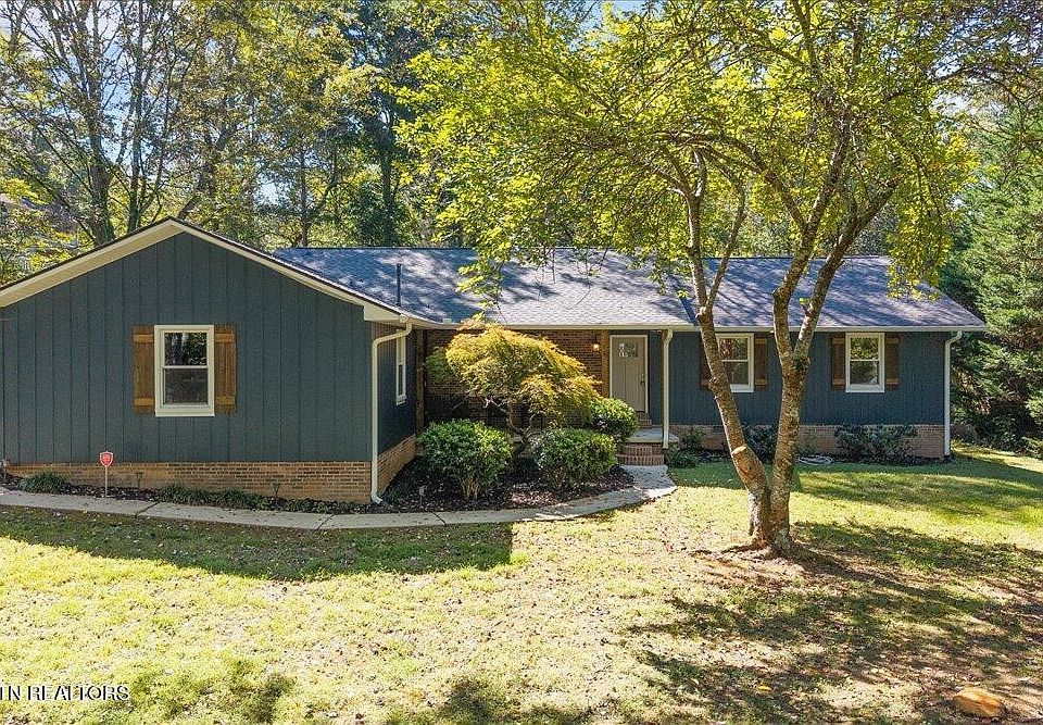 1st image of 126 Clifton Cir