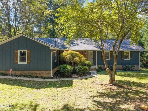 126 Clifton Cir, Oak Ridge, TN 37830