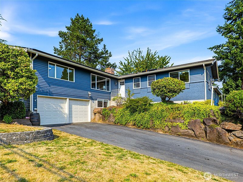 2nd image of 10404 NE 198th Street
