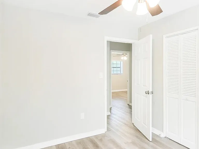4517 S Hale Ave — Photo 11