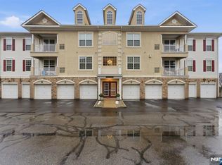 3 Slate Ct #707, Little Falls, NJ 07424