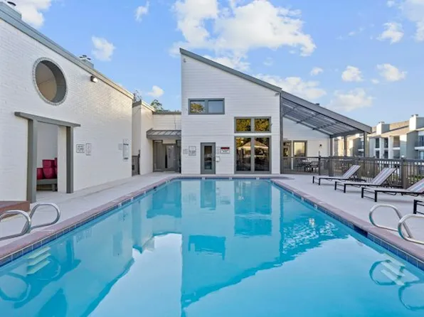 Polo Run Apartments