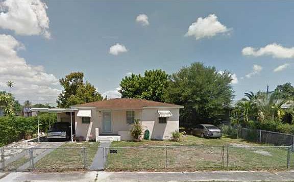 2nd image of 121 NE 172nd St