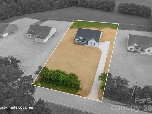 1349 Zeb Haynes Rd, Maiden, NC 28650