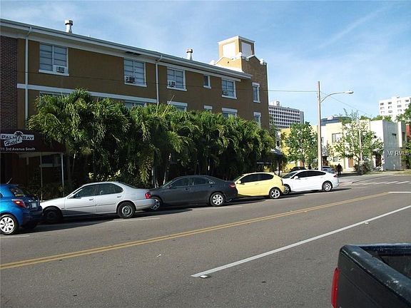 3rd image of 711 3rd Ave S