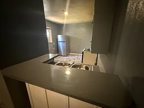 1506 Travis St #2 Photo 1