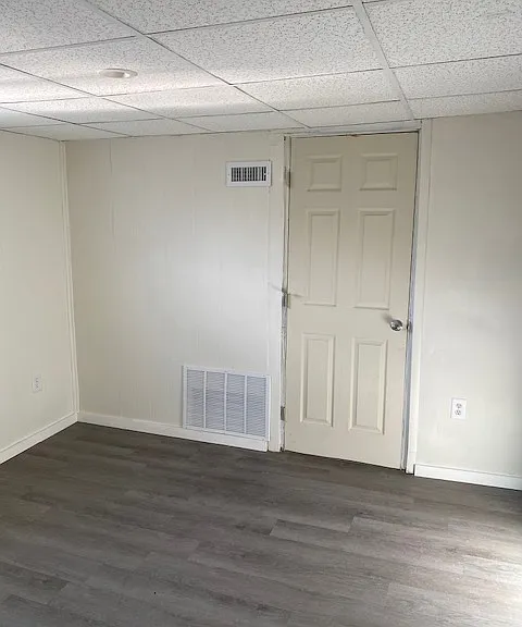1129 Manor Ave — Photo 15