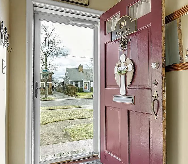 120 Wendel Ave #1 — Photo 2