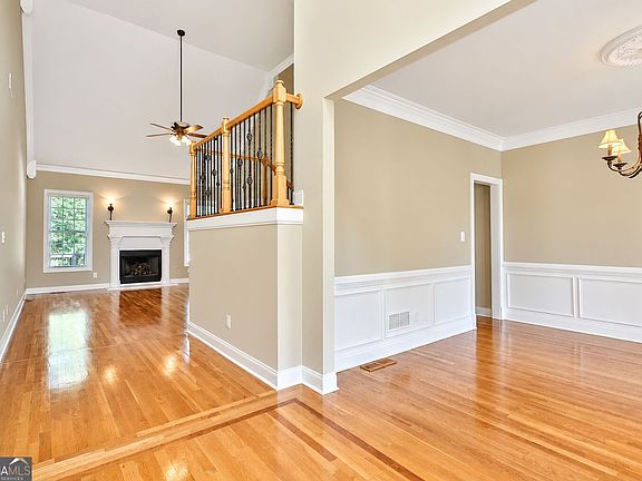 3rd image of 215 River Dance Way