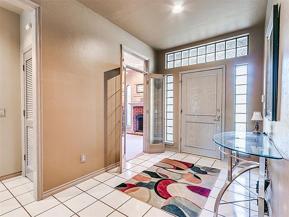 5th image of 1300 Fox Cove Ct
