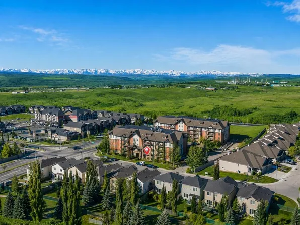 15 E Sunset Sq #3106, Cochrane, AB T4C 0E7