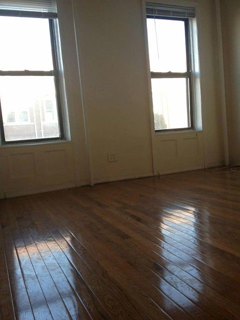 1st image of 2432 43rd St APT 1