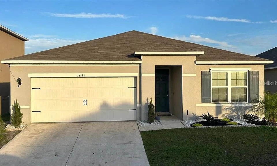 1641 Reddish Egret Ct