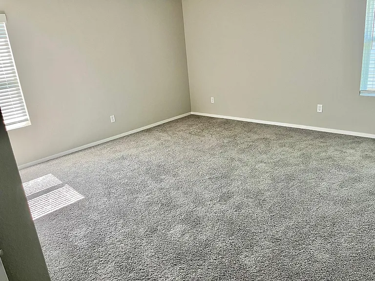 3411 Red Tail Way — Photo 11
